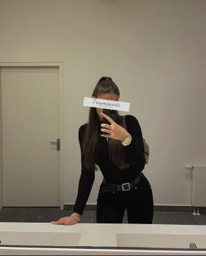 Nora - Escort lady Hamburg 4