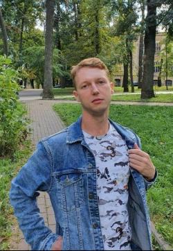 Vitalik - Escort gays Kiev 1