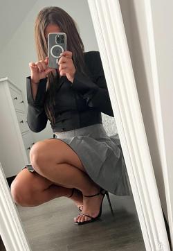 Dominatrice Linda Feet girl - Escort dominatrix Paris 1