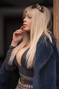 Bella-Divan - Escort lady Brussels 2