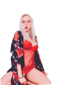 Sapphire - Escort lady Johannesburg 2