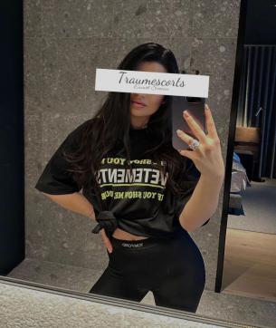 Lana - Escort lady Hamburg 9