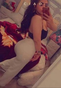 Jumana - Escort lady Cairo 1