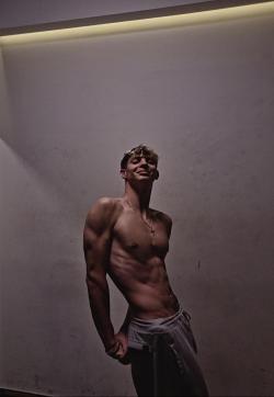 Anton - Escort mens Kraków 1