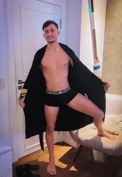 Felipe - Escort mens Frankfurt 1