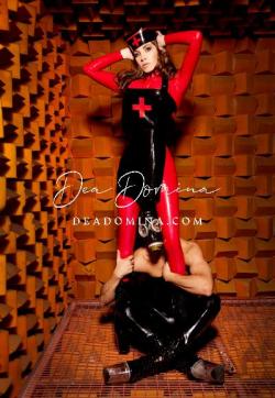 Dea Domina - Escort dominatrix Paris 1