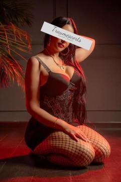 Daniela - Escort lady Abu Dhabi 6