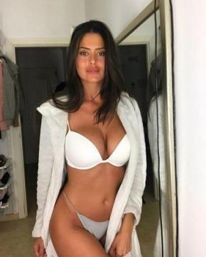 Chloe - Escort lady Martigues 2