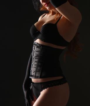 Kiruna Dorn - Escort dominatrix Munich 5