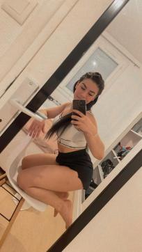 La courtisane Melinda - Escort lady Antony 11