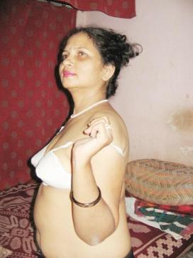 Pinkii - Escort lady Delhi 7